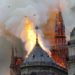 Se incendia la histórica Catedral de Notre Dame en París