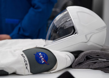 El mexicano detrás del  diseño de los trajes espaciales de la misión spacex