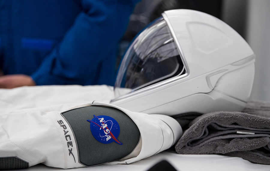 El mexicano detrás del  diseño de los trajes espaciales de la misión spacex