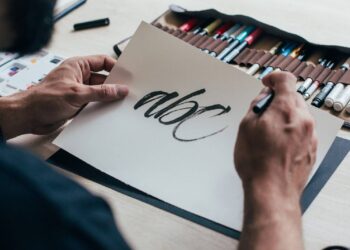 Lettering, caligrafía e ilustración: ¿puedo vivir de mi arte?