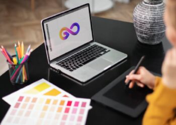 ¿Cuánto cobrar por hacer una actualización de logo?