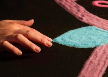 Diseñar para la Generación Z: colores, tipografías y tendencias visuales 2025