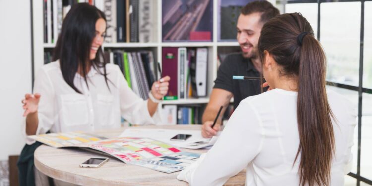 Marketing Político Interno: Lo Que Nadie Te Dice del Corporativo